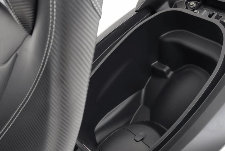 mdnmoto_aus_amax125_2026 (8)