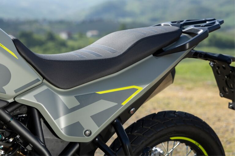 mdnmoto_benelli_bkx300_2026 (3)