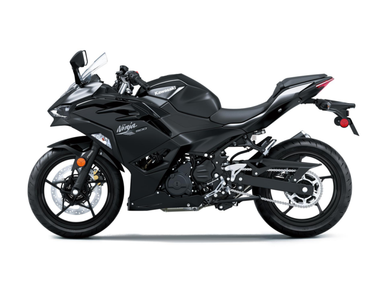 mdnmoto_kawasaki_ninja500_2026 (1)