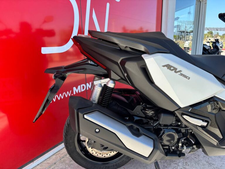 mdnmoto_honda_adv350_scooter_2026 (6)