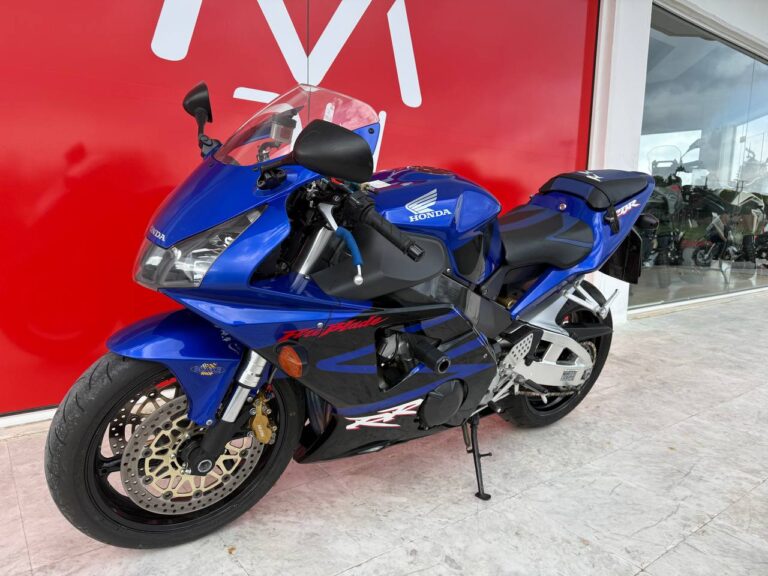 mdnmoto_honda_cbr954rr_2004 (3)