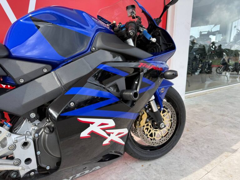 mdnmoto_honda_cbr954rr_2004 (5)