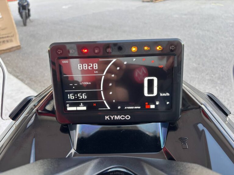mdnmoto_kymco_downtowngt350_2024 (3)