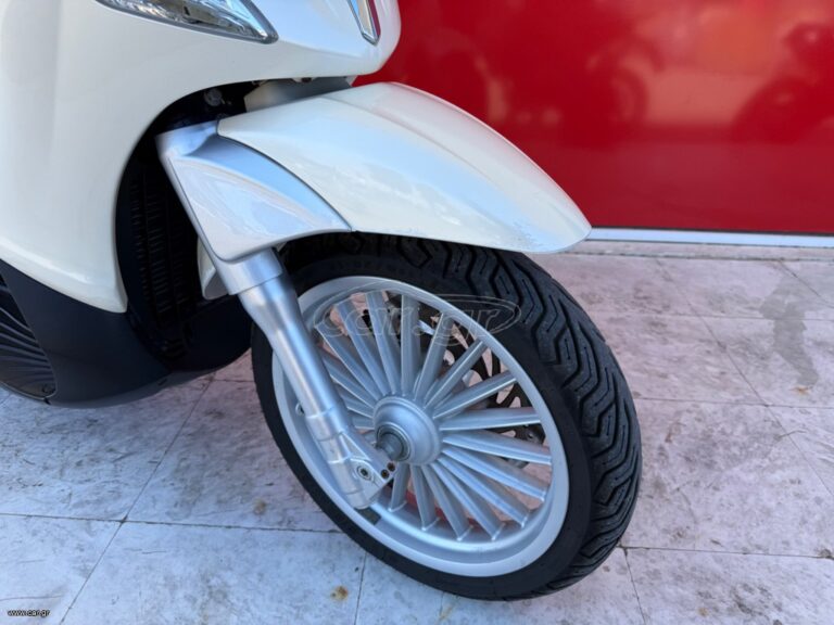 mdnmoto_piaggio_beverly300_2015 (2)